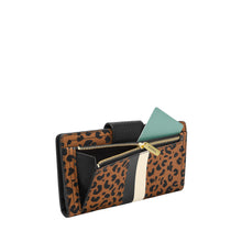 Load image into Gallery viewer, Logan RFID Tab Clutch