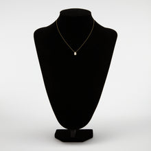 Load image into Gallery viewer, Raquel Glitz White Mother-of-Pearl Pendant Necklace
