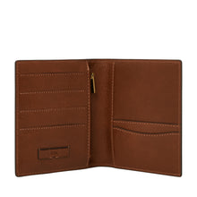 Load image into Gallery viewer, Gift Leather Passport Case
