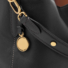 Load image into Gallery viewer, Jessie Leather Bucket Shoulder Bag
