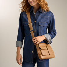 Load image into Gallery viewer, Maysen Leather Cargo Crossbody Bag
