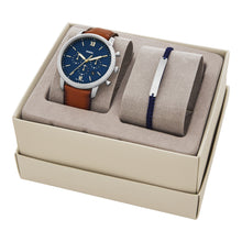 Load image into Gallery viewer, Neutra Chronograph Luggage Leather Watch and Bracelet Set
