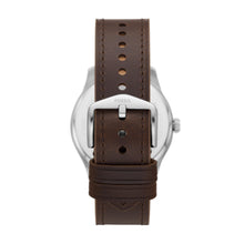 Load image into Gallery viewer, Dayliner Three-Hand Brown Leather Watch and Wallet Box Set
