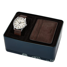 Load image into Gallery viewer, Dayliner Three-Hand Brown Leather Watch and Wallet Box Set
